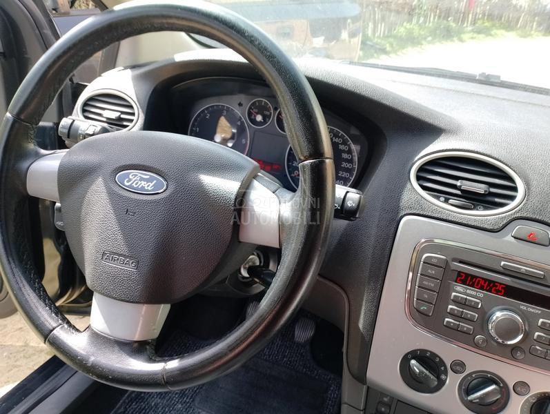 Ford Focus 