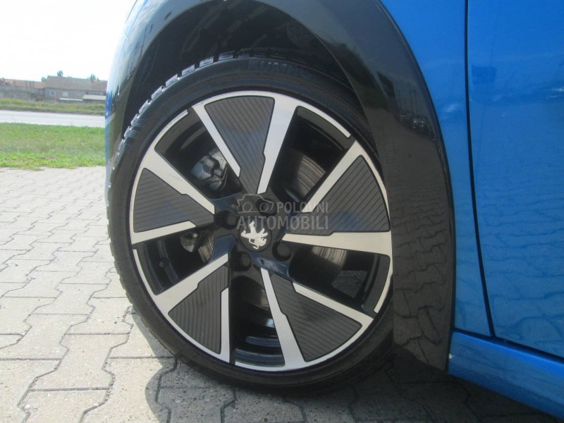 Peugeot 208 e