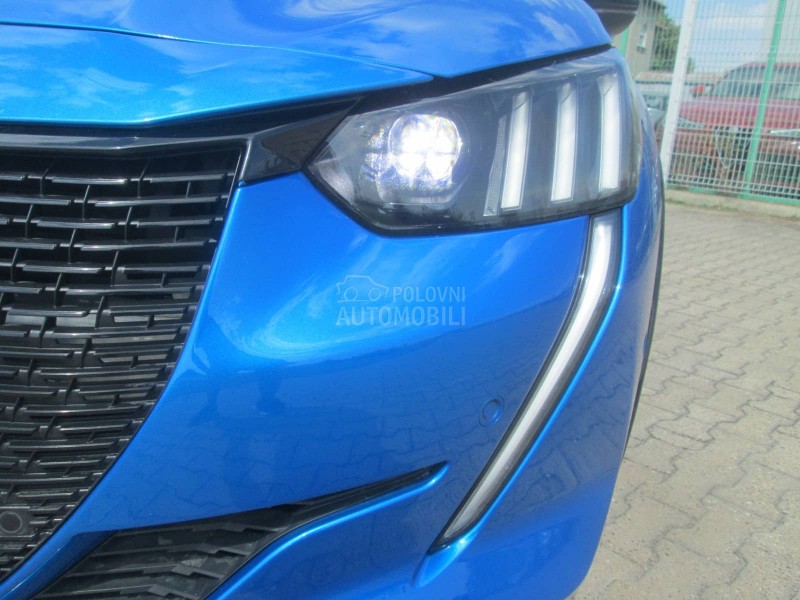 Peugeot 208 e