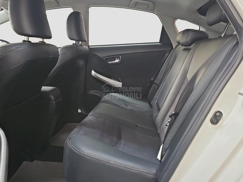 Toyota Prius Plug In 