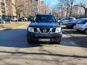 Nissan Navara 2.5  D40