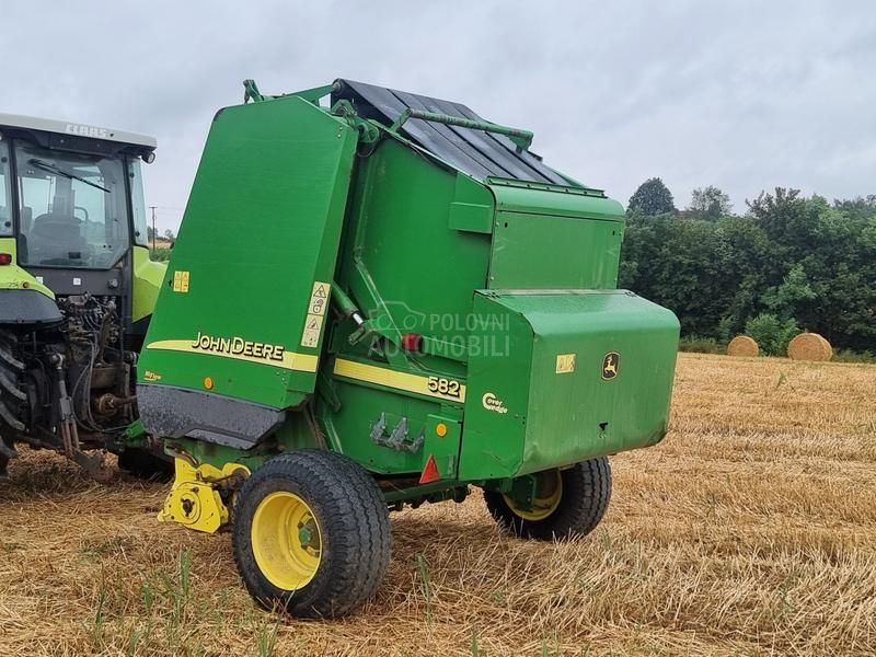 John Deere 582   550