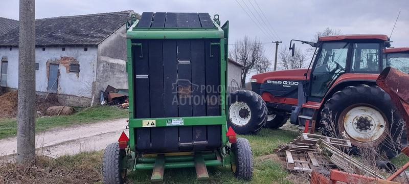 John Deere 582   550