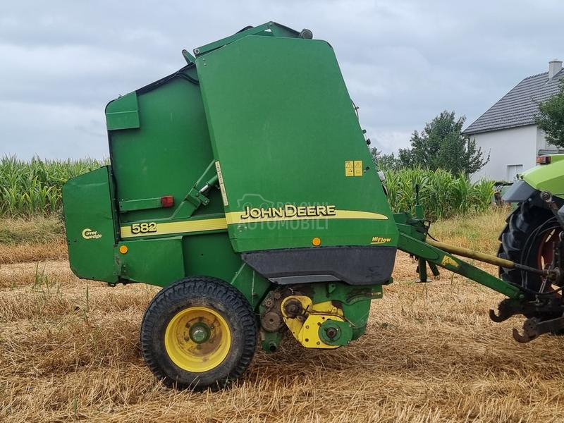 John Deere 582   550