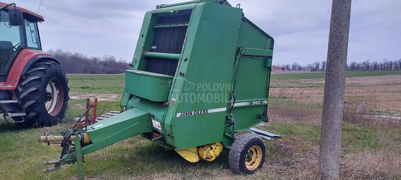 John Deere 582   550