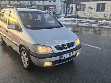 Opel Zafira 
