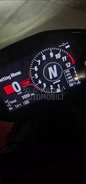 Ducati STREETFIGHTER V2