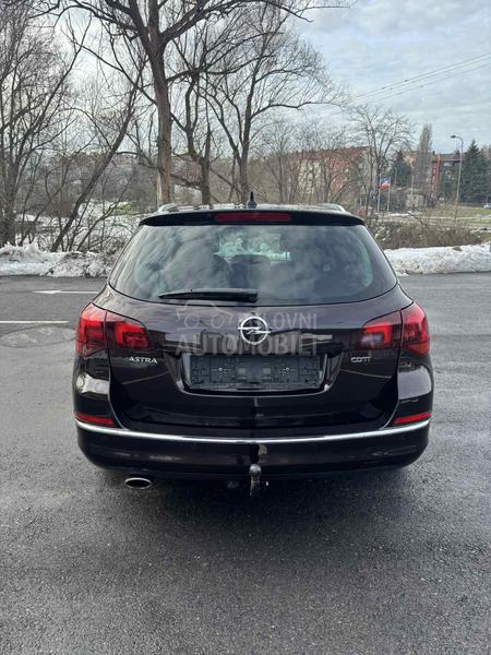 Opel Astra J 2.0cdti