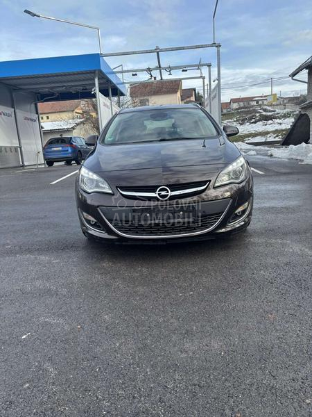 Opel Astra J 2.0cdti