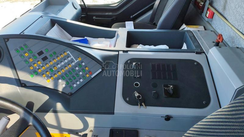 Liebherr Dizalica LTM 1090 4.1