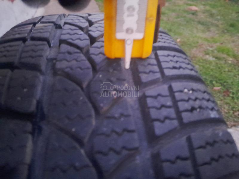 Tigar 185/65 R15 Zimska