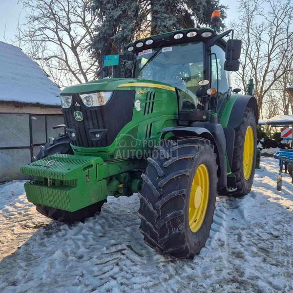 John Deere 6215R