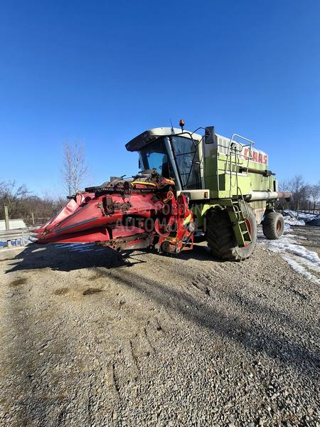 Claas mega 204