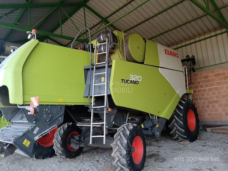 Claas TUCANO 320