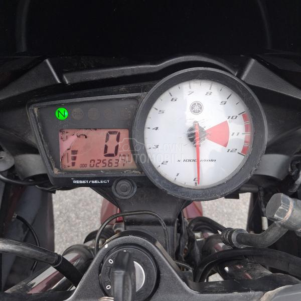 Yamaha r125