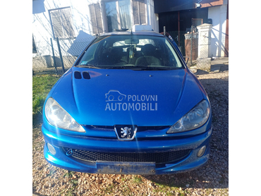 Peugeot 206 1,1 2005. god. -  kompletan auto u delovima