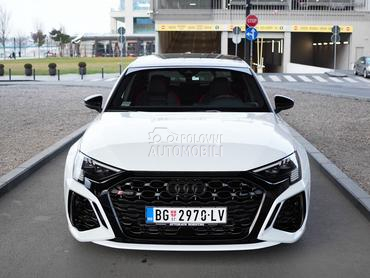 Audi RS3 AUDI RS3 LIMUZINA