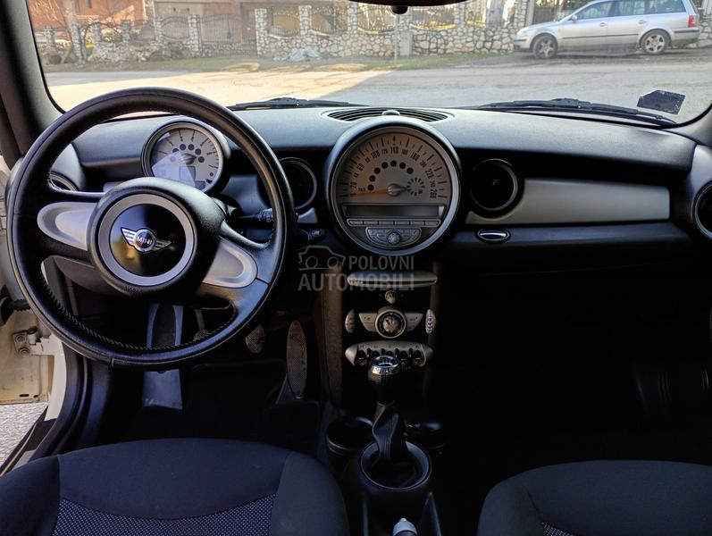 MINI Cooper 1.6d