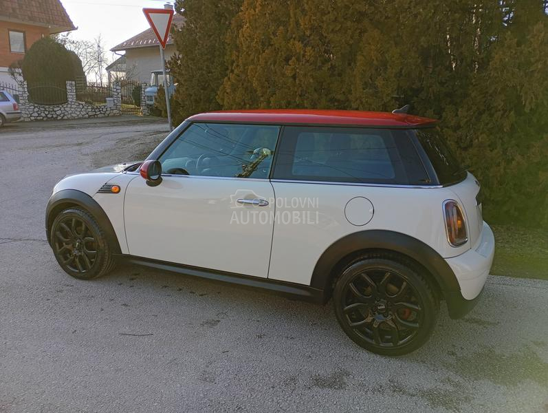 MINI Cooper 1.6d