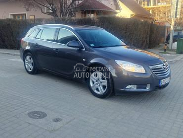 Opel Insignia 2.0b  a.u.t.o.m.a.t