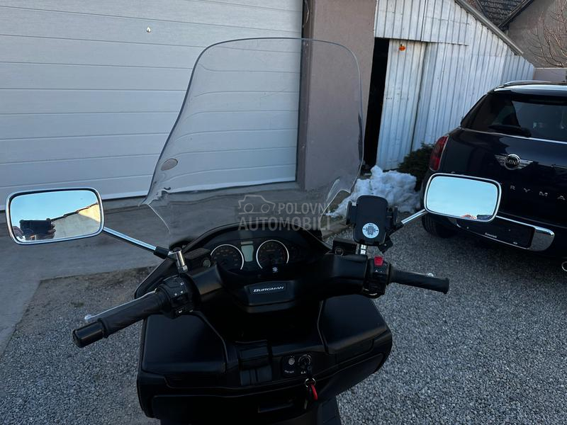 Suzuki burgman