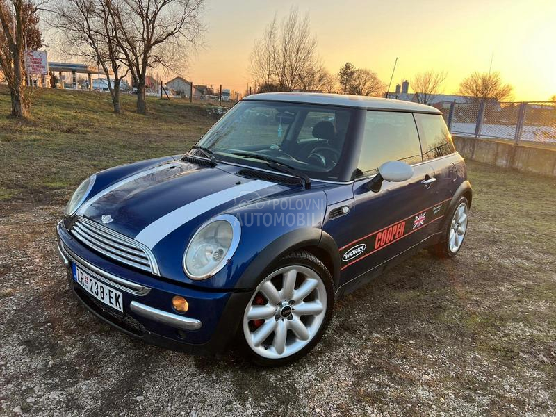 MINI Cooper 