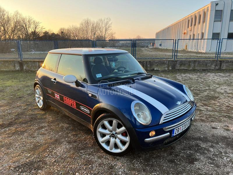 MINI Cooper 