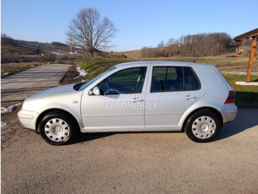 Volkswagen Golf 4 REG. DUGOO