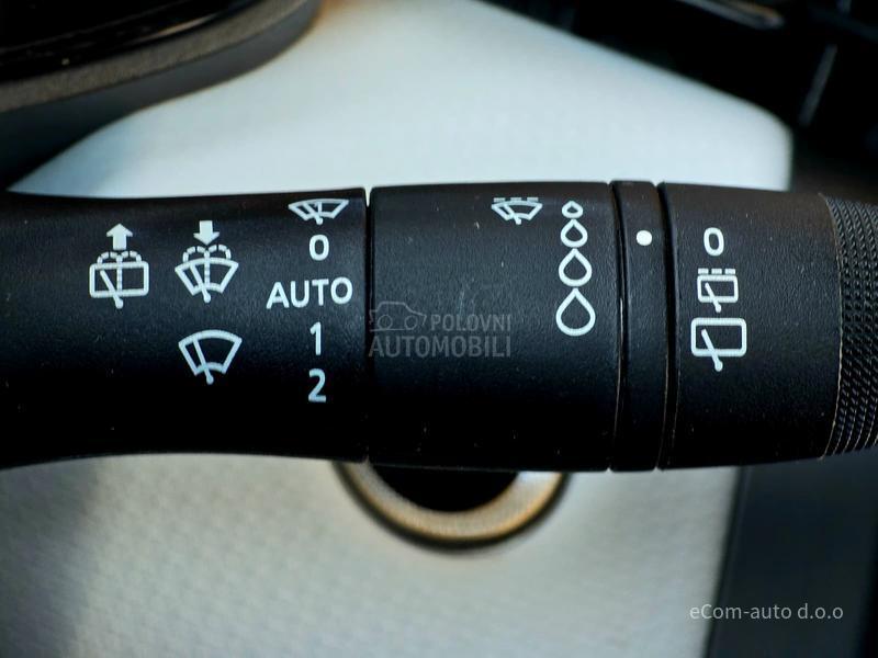 Renault Clio 1.0 TCE TECHNO