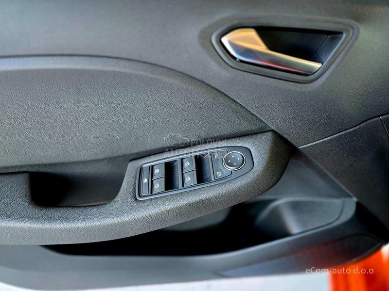 Renault Clio 1.0 TCE TECHNO