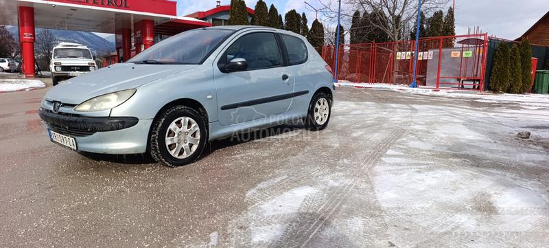 Peugeot 206 