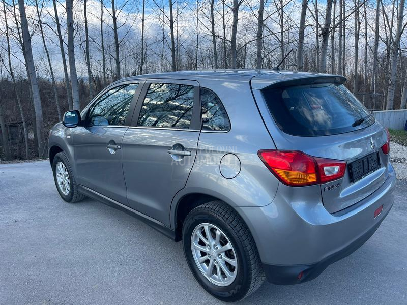 Mitsubishi ASX 90 000 k m