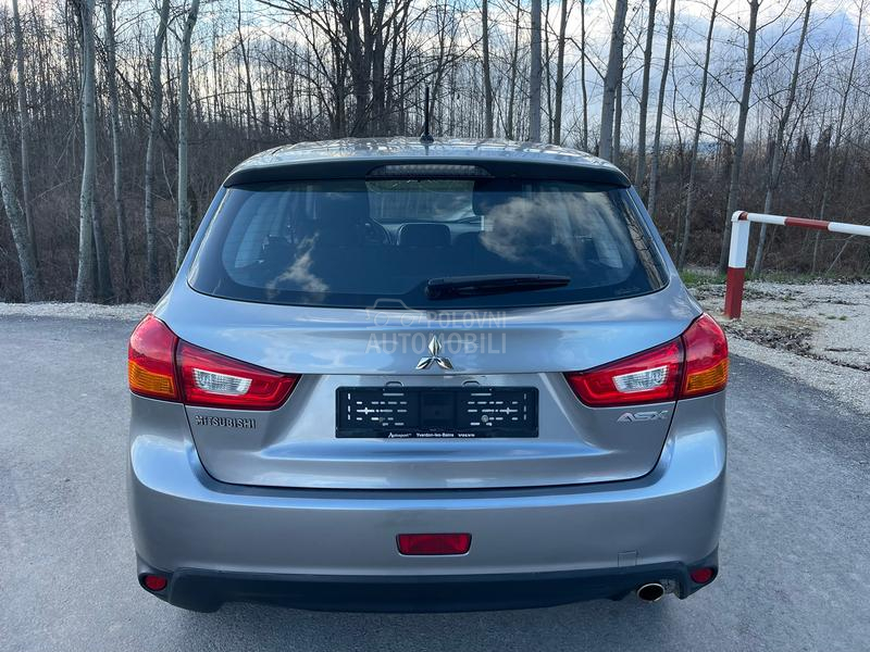 Mitsubishi ASX 90 000 k m