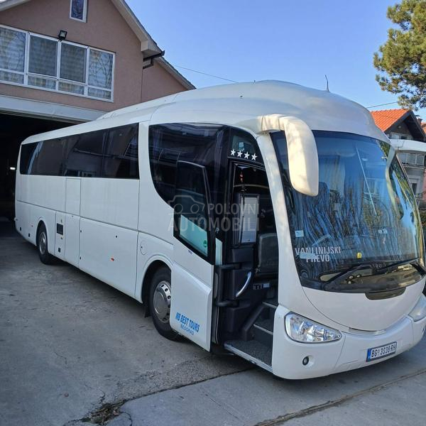 MAN LION S COACH 13