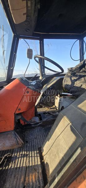 Zetor 7011