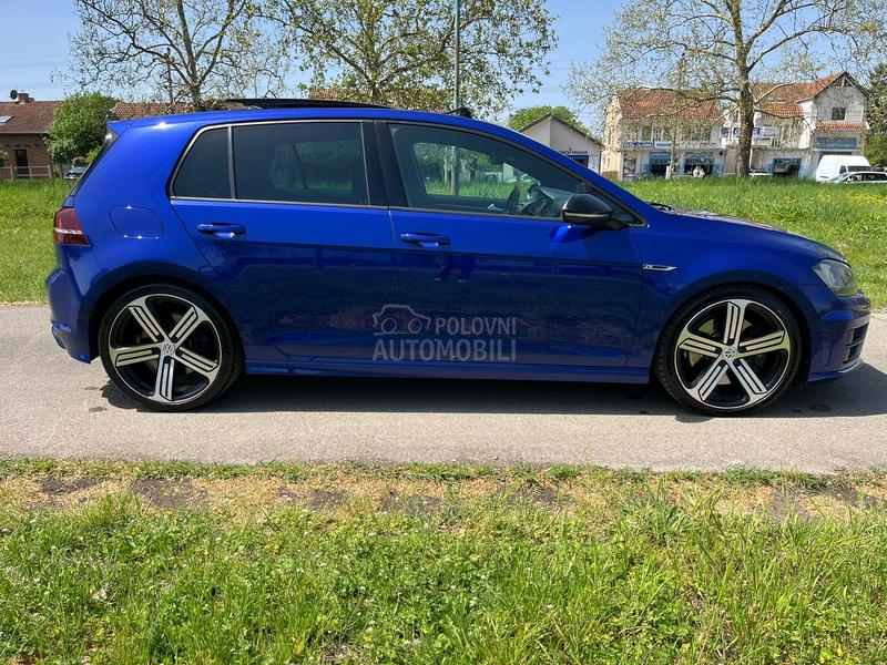 Volkswagen Golf 7 R