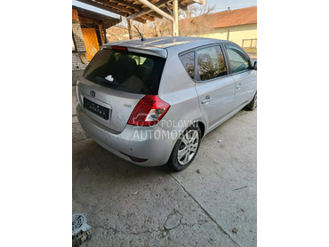Kia cee`d 1.6 CRDi
