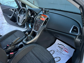 Opel Astra J 1.6CDTI N.A.V.I