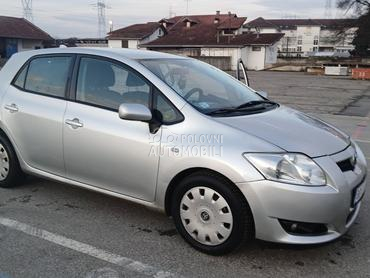 Toyota Auris 1.6