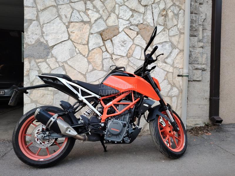 KTM Duke390
