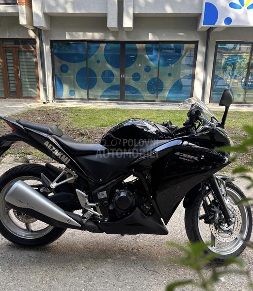 Honda CBR 250ra