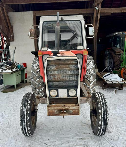 Massey Ferguson 590