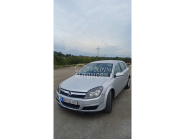 Opel Astra H 
