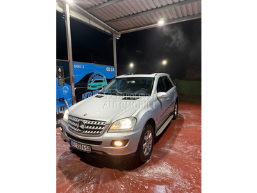 Mercedes Benz ML 320 