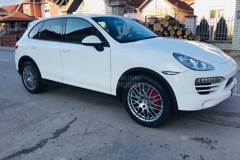 Porsche Cayenne D CH