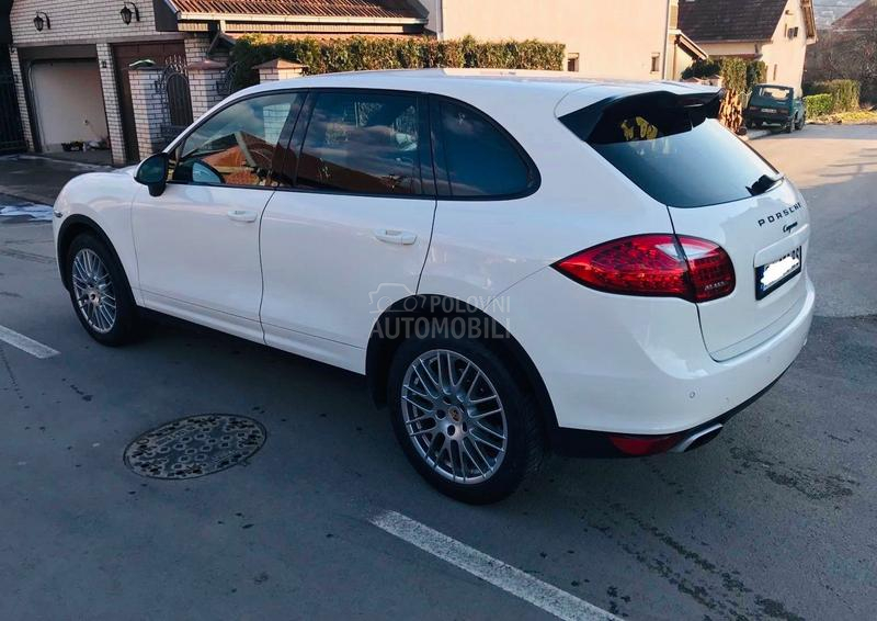 Porsche Cayenne D CH