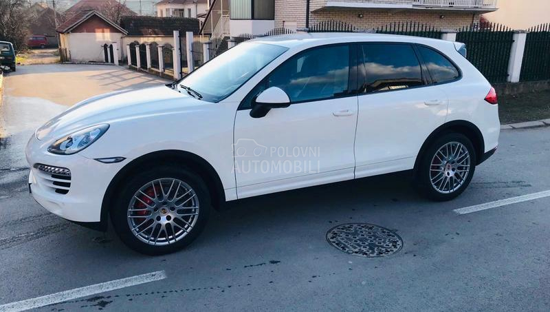 Porsche Cayenne D CH
