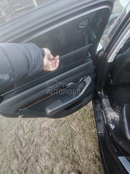 Audi A6 2.4 2005. god. -  kompletan auto u delovima