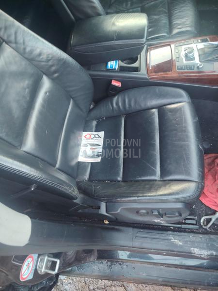 Audi A6 2.4 2005. god. -  kompletan auto u delovima