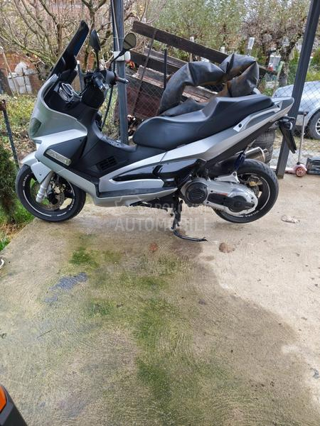 Gilera Nexus